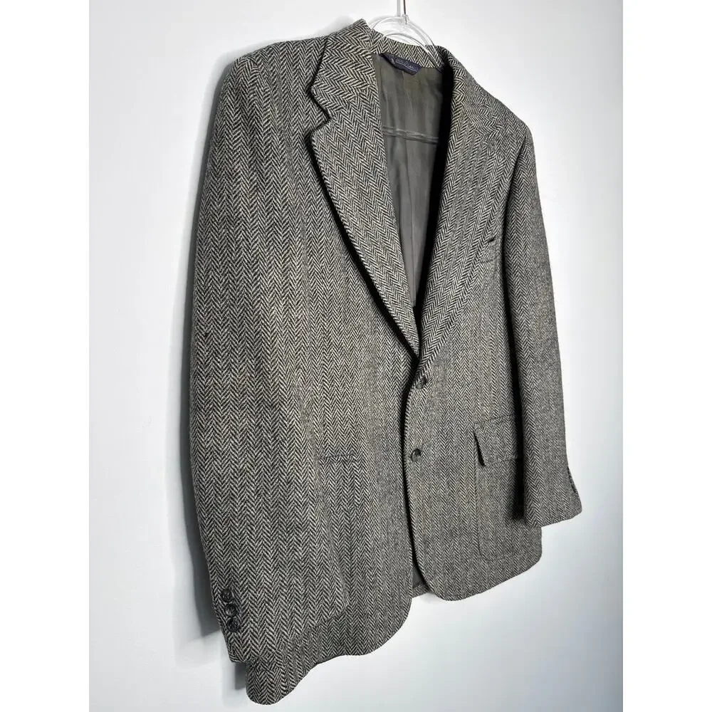 Harris Tweed Herringbone Wool Blazer 1980s–1990s Cavalier S.H. Franklin Medium